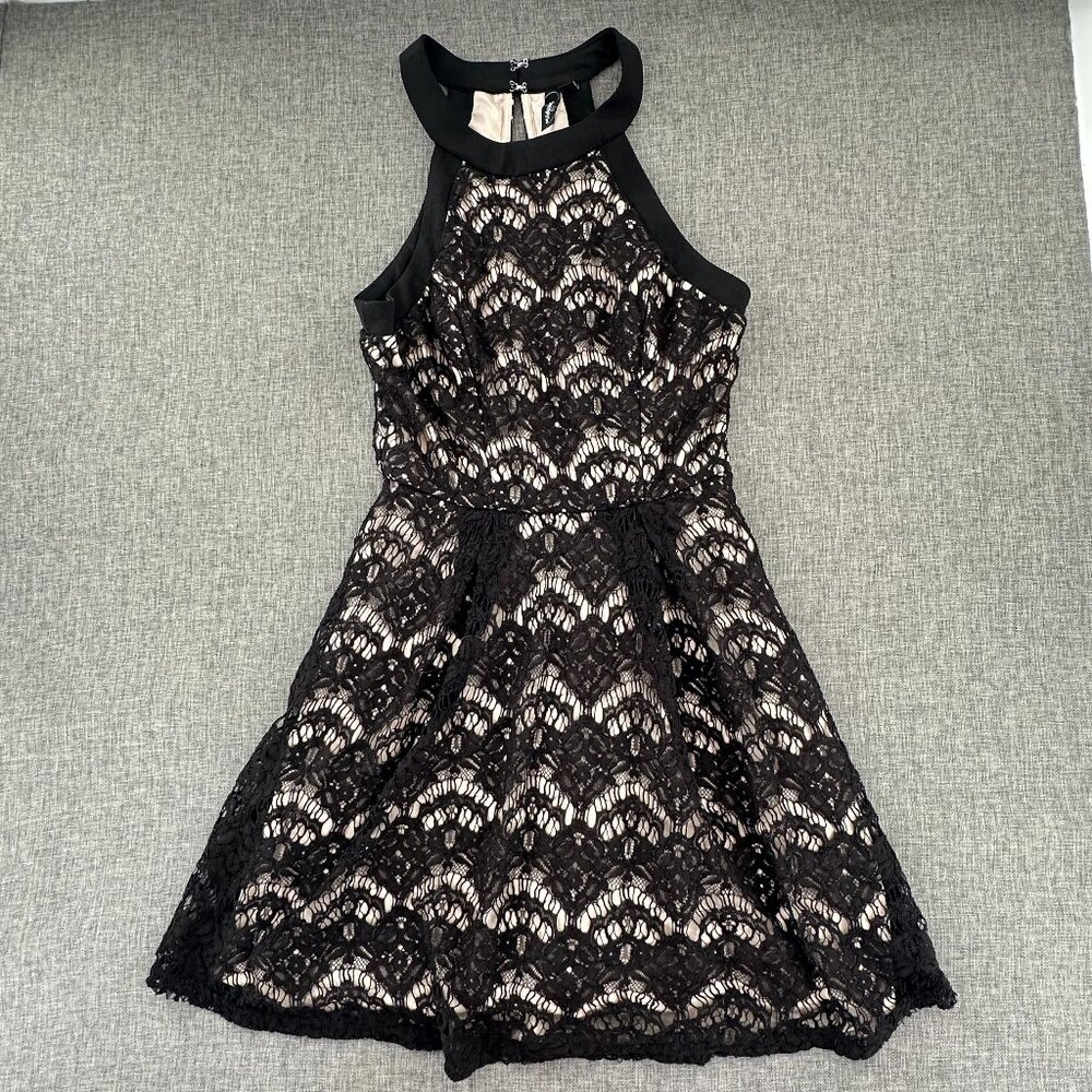 Speechless Lace Dress Juniors Small Black Nude Lining Sleeveless High Neck Zippe